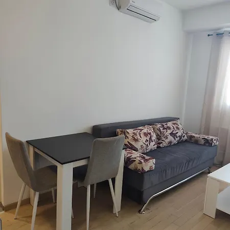 Gray Heaven Retreat באניה לוקה
